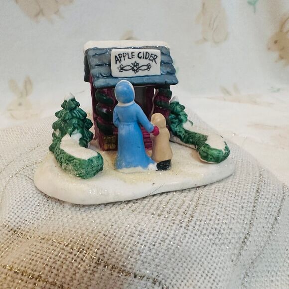 Cobblestone Corner 2003 Apple Cider Stand - Picture 1 of 8